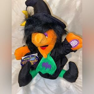 ‎Dandee singing witch “ I’m a spooky witch” plush